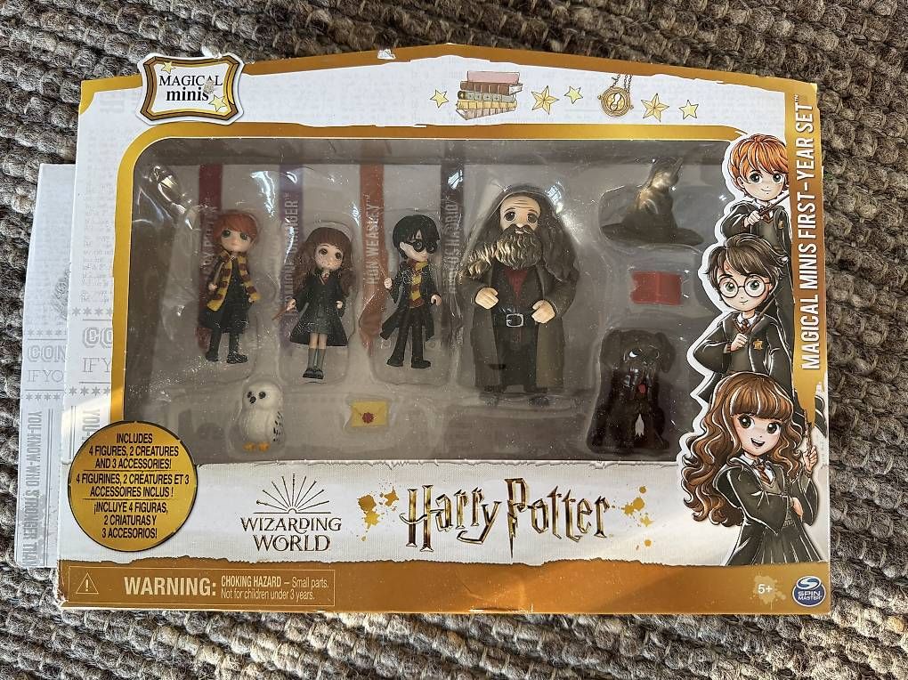 Statuette: Harry Potter Magical Minis First Year Set – Usato da Zollikerberg venduto da sop_p82l