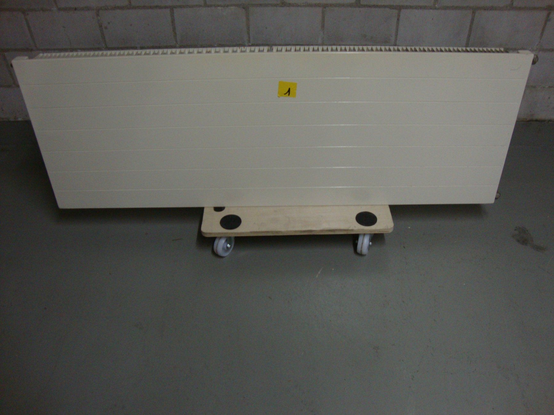 Heizgeräte: RADIATOR – Gebraucht aus Niederhasli von Hasli85 2