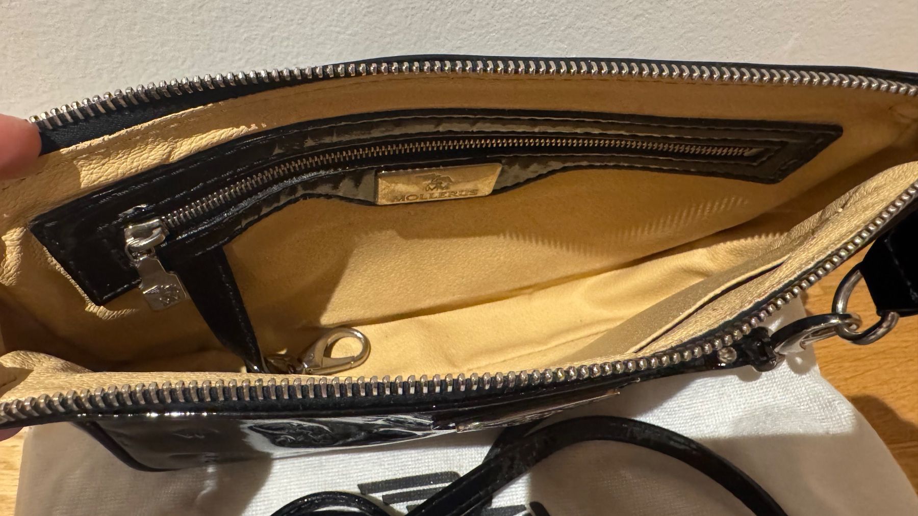 Maison Mollerus Borse da donna: Mollerus Lackleder Tasche – Usato da Baar venduto da MoonLanding 2