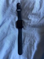 Apple Watch Series 7 GPS 45 mm  Batterie 86 %
