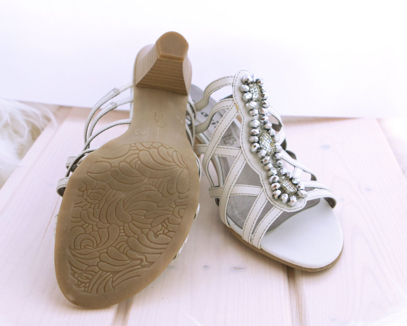 Tamaris Scarpe da donna: Neue Sommerschuhe Tamaris – Usato da Goldach venduto da Phyllis77 1