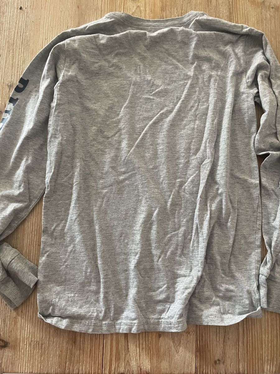 Burton T-Shirts: Burton & Vineyard Vines set  – Gebraucht aus Steinhausen von MSKZG 5