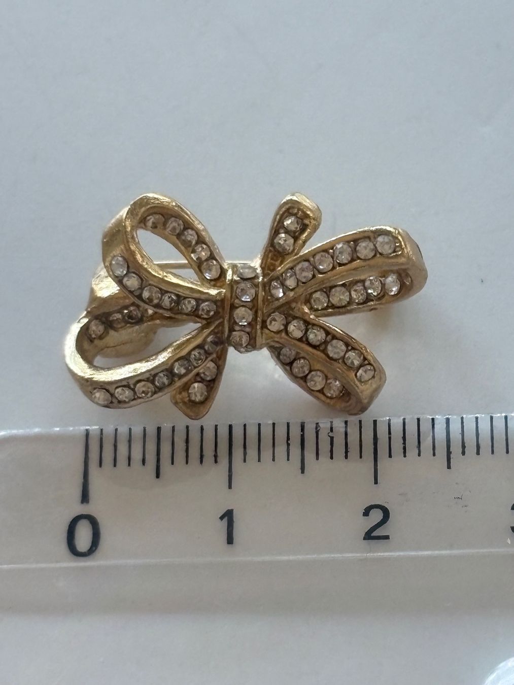 Spille & Fermagli: Luxus Elegante  Brosche Vintage Farbe: Gold – Nuovo (secondo la descrizione) da Biel-Bienne venduto da Roserosse13 3