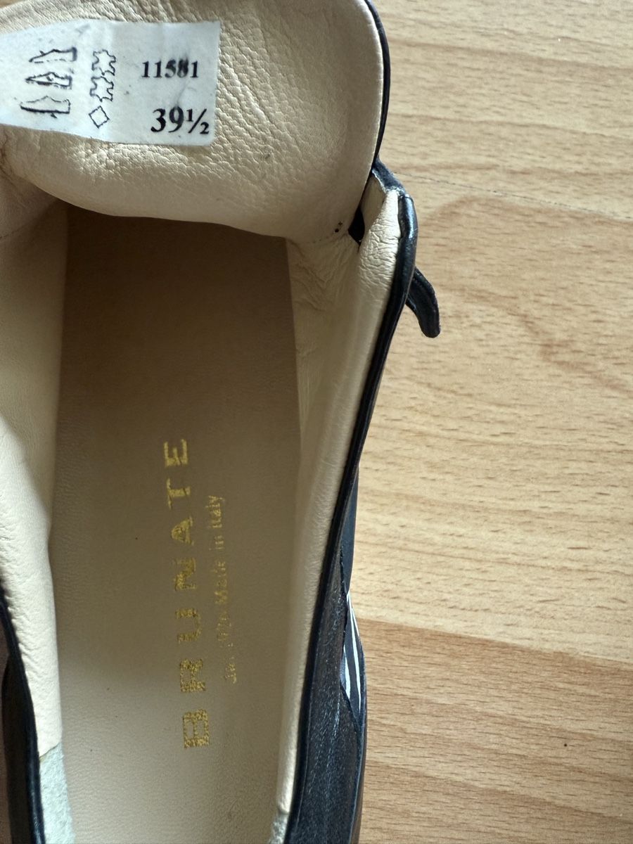 Scarpe da uomo: Brunate-Leather Shoes,Size 39.5 – Nuovo (secondo la descrizione) da Zürich venduto da son_lyv6 1