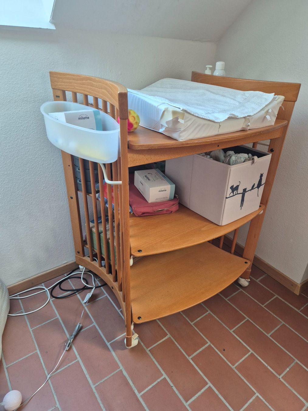 Stokke Wickeltisch & Zubehör: Stokke table à langer – Gebraucht aus Clarens von Vincent1188