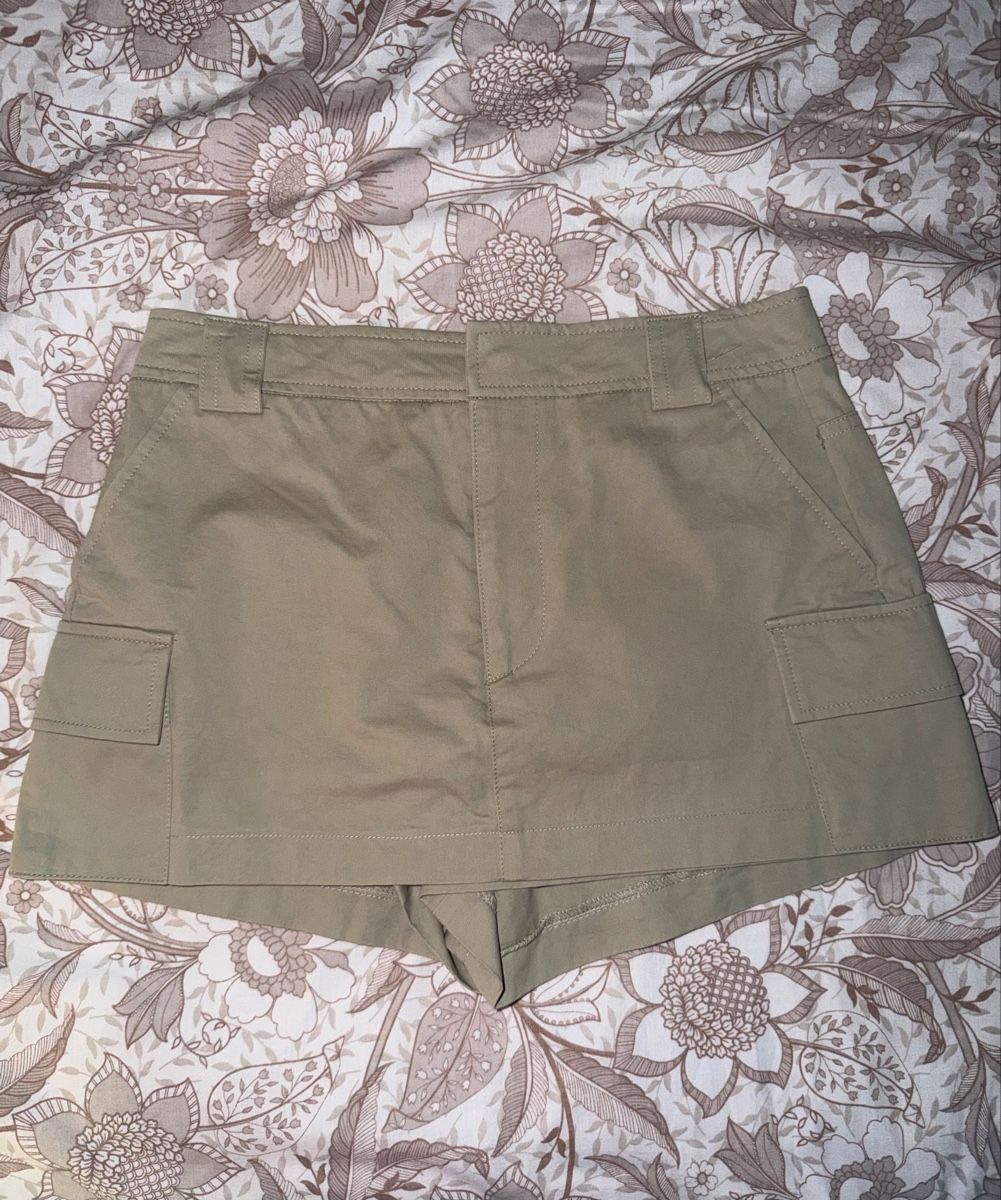 Zara Gonne: Jupe-short ZARA – Nuovo (secondo la descrizione) da Chancy venduto da emma_sxs