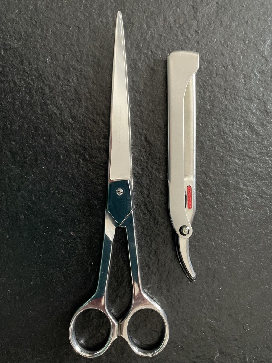 Taglio: Professionelle Coiffeur Schere und Rasiermesser-Set – Usato da Lindau venduto da Gybsi0 4