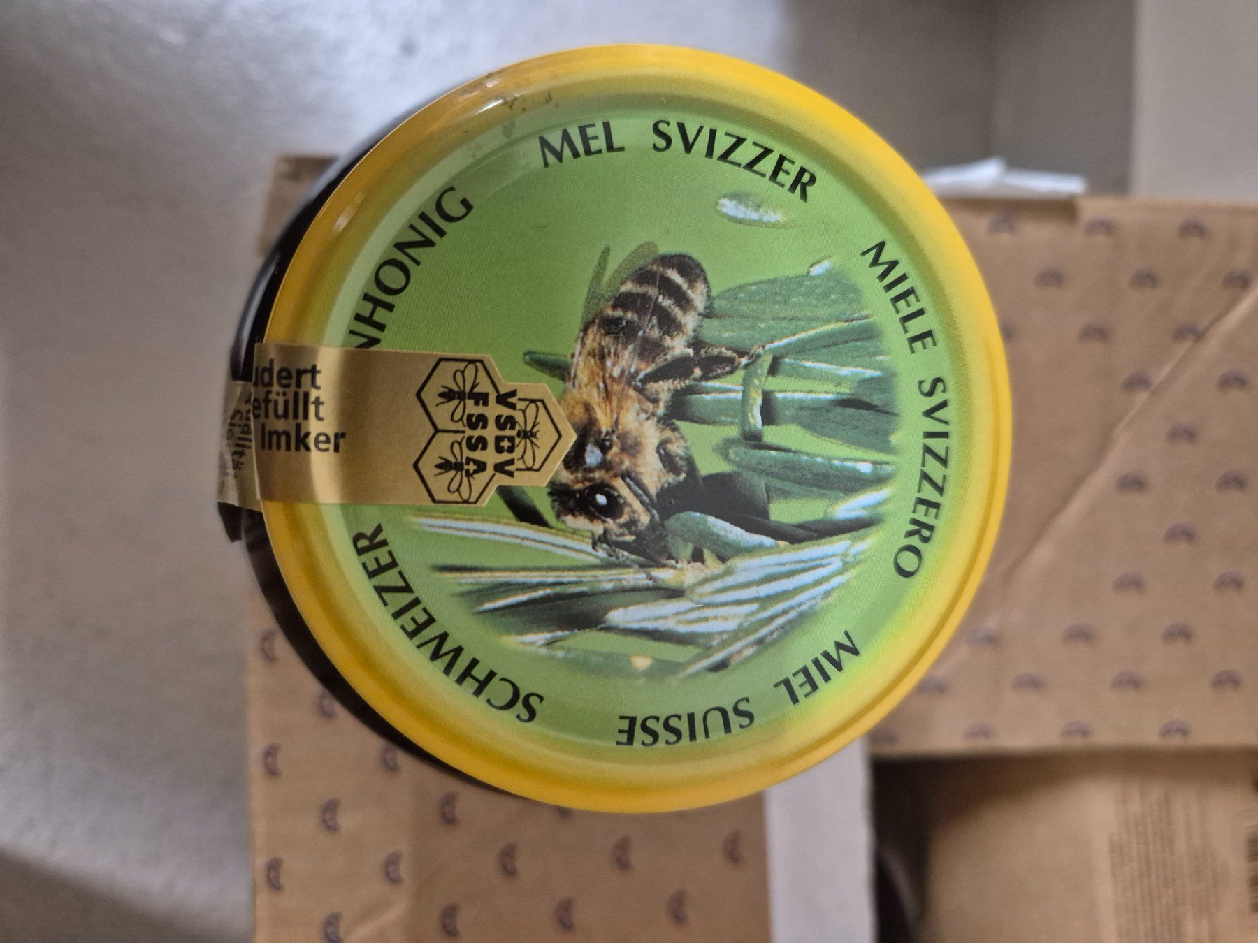 Cibi & Specialità: 1kg Schweizer Bienenhonig – Nuovo (secondo la descrizione) da Rüti ZH venduto da ste1980 2