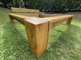 Massivholz Bett aus Naturholz - 180x200cm