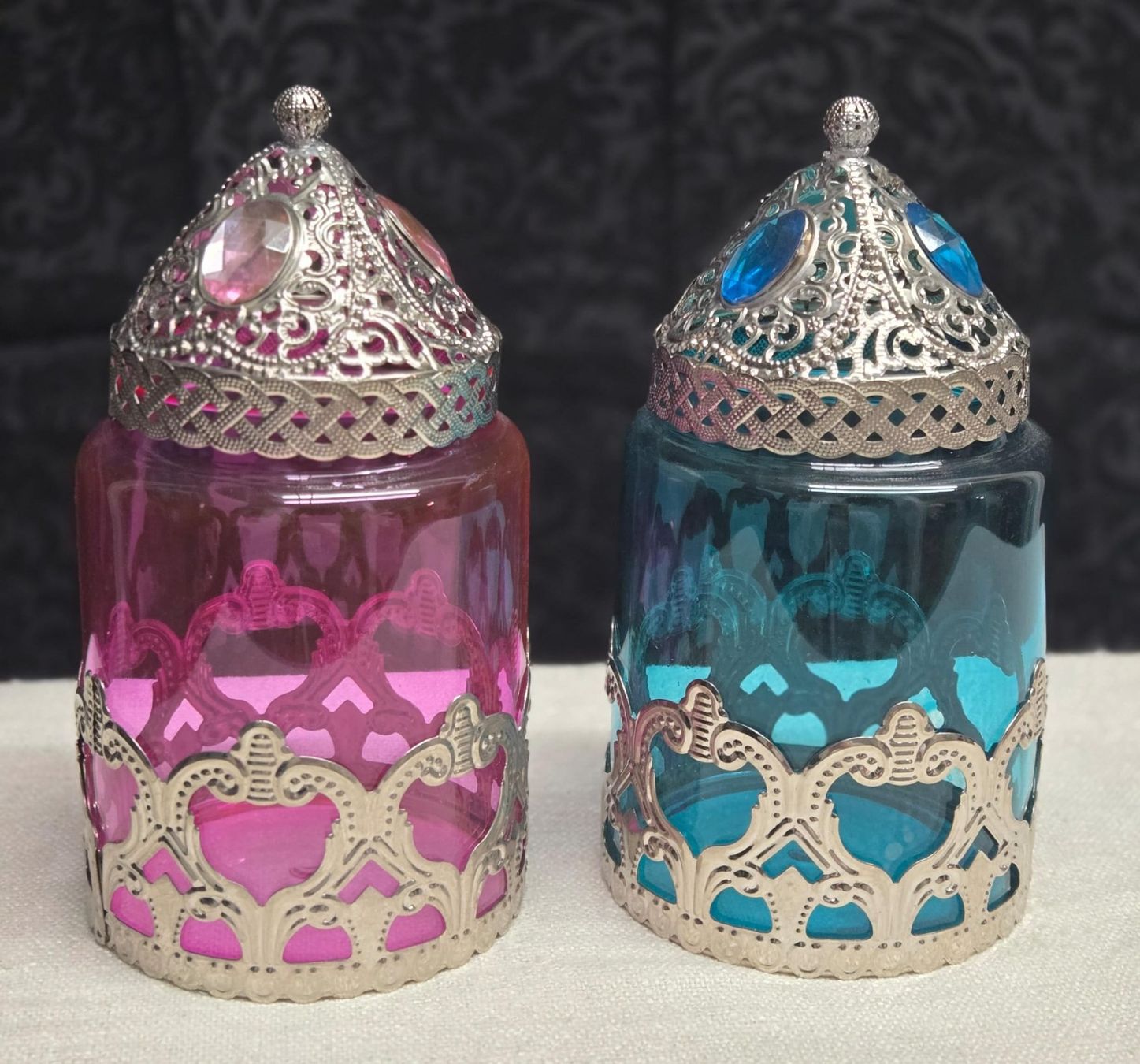 Tutte le decorazioni: 2 Orientalische Gläser mit Deckel, pink & türkis – Nuovo (secondo la descrizione) da Rheinsulz venduto da Gilea 1