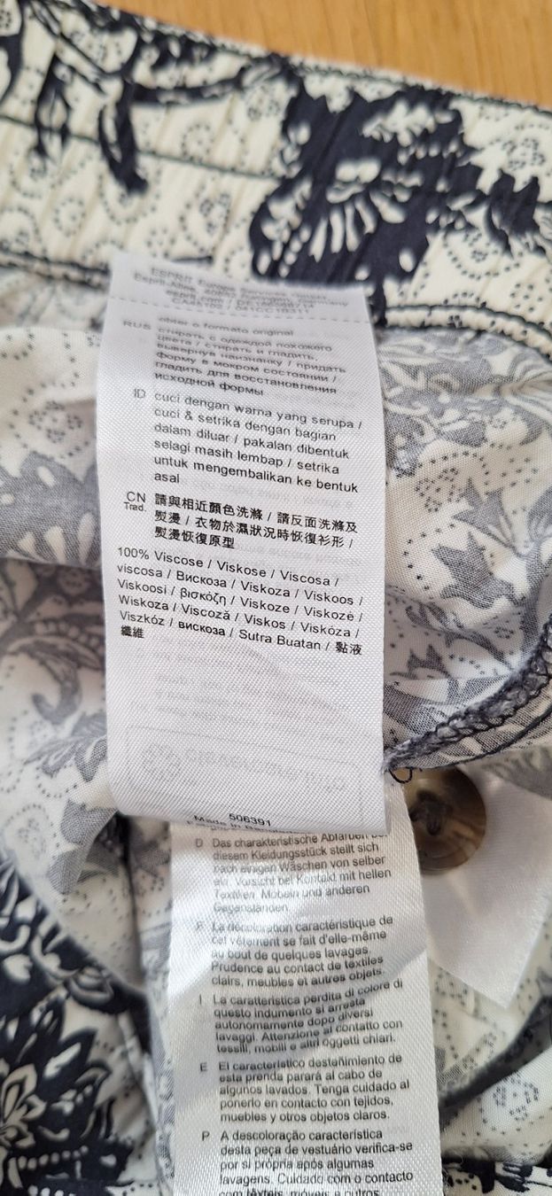 Esprit Pantaloni: Esprit, pantalon d'été – Nuovo (secondo la descrizione) da Lussery-Villars venduto da pousinete02 3