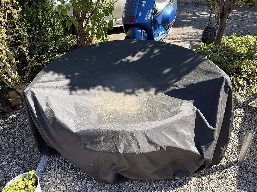 Sedie a sdraio: Sonneninsel /Loungemöbel – Usato da Bergdietikon venduto da ulr_r9x5 4