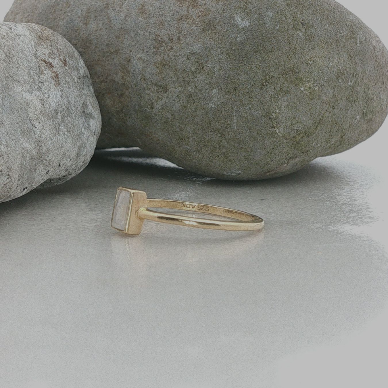 Olga Ribler Bagues: Ring 925 Sterling Silber mit Mondstein Grösse 54 – Neuf (Voir description) à Luzern par Schmuckoutlet 3