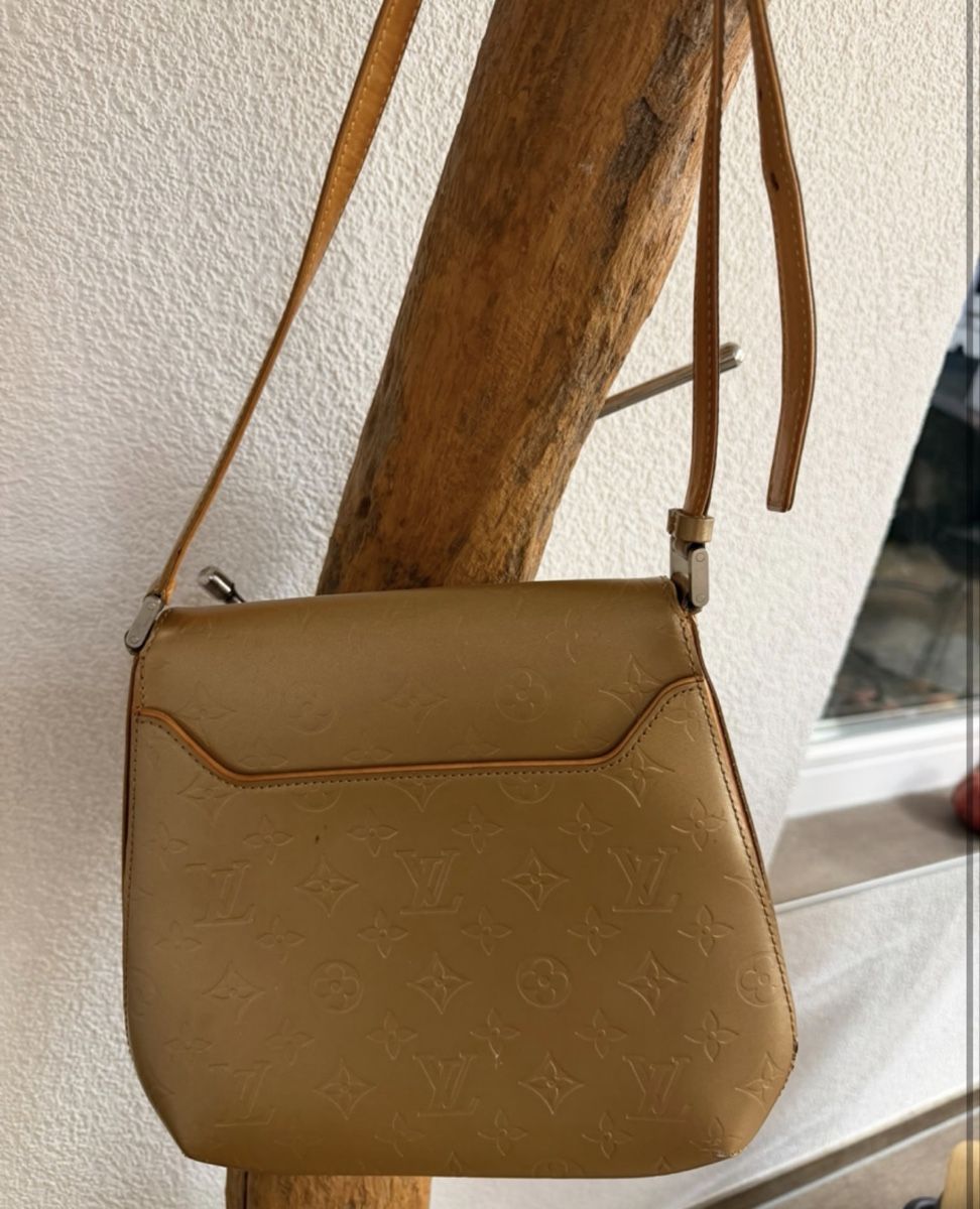Sacs femmes: Tasche Gold – Neuf (Voir description) à Lurtigen par Minosa 1