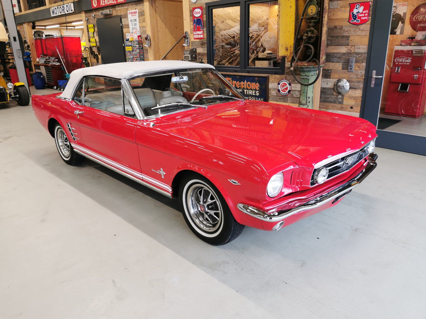 Automobili: 1966 Ford Mustang Convertible V8 – Usato da Rafz venduto da CuCaRafz 1