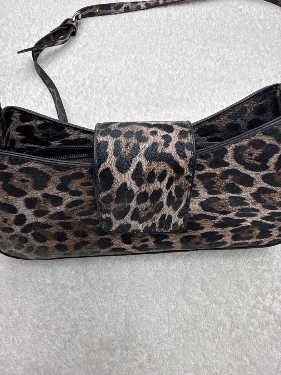 Borse da donna: Sac bandoulière imprimé léopard petit modèle – Nuovo e nell'imballaggio originale da Chenens venduto da anasantos90 2