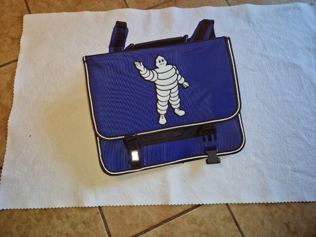 Schultasche Michelin Mann blau neuwertig.