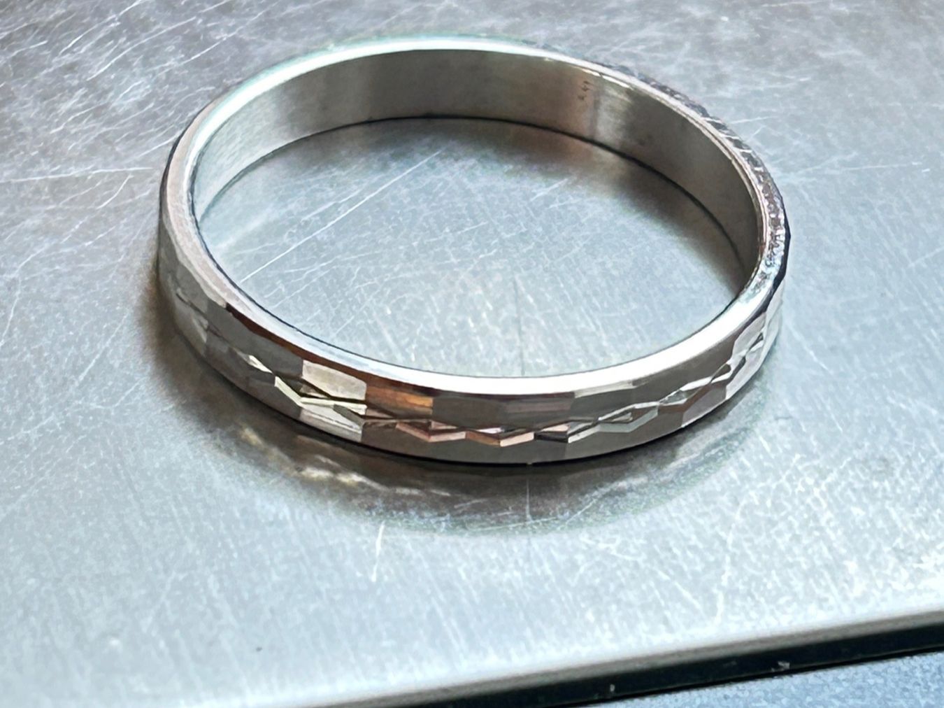 Anelli: Silberring Bonding Line (53) – Usato da Dittingen venduto da Bijoubelle