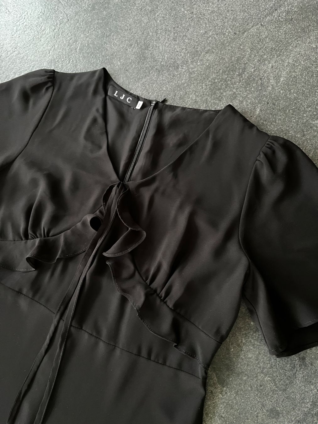Vestiti: LJC Damenkleid - Größe M – Usato da Kilchberg ZH venduto da Simlife 3
