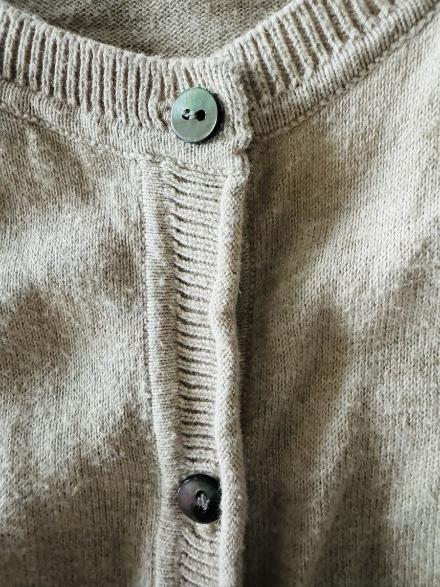 Massimo Dutti Maglioni & Felpe: Dünne Strickjacke beige Massimo Dutti Mädchen – Usato da Cham venduto da matap1 1