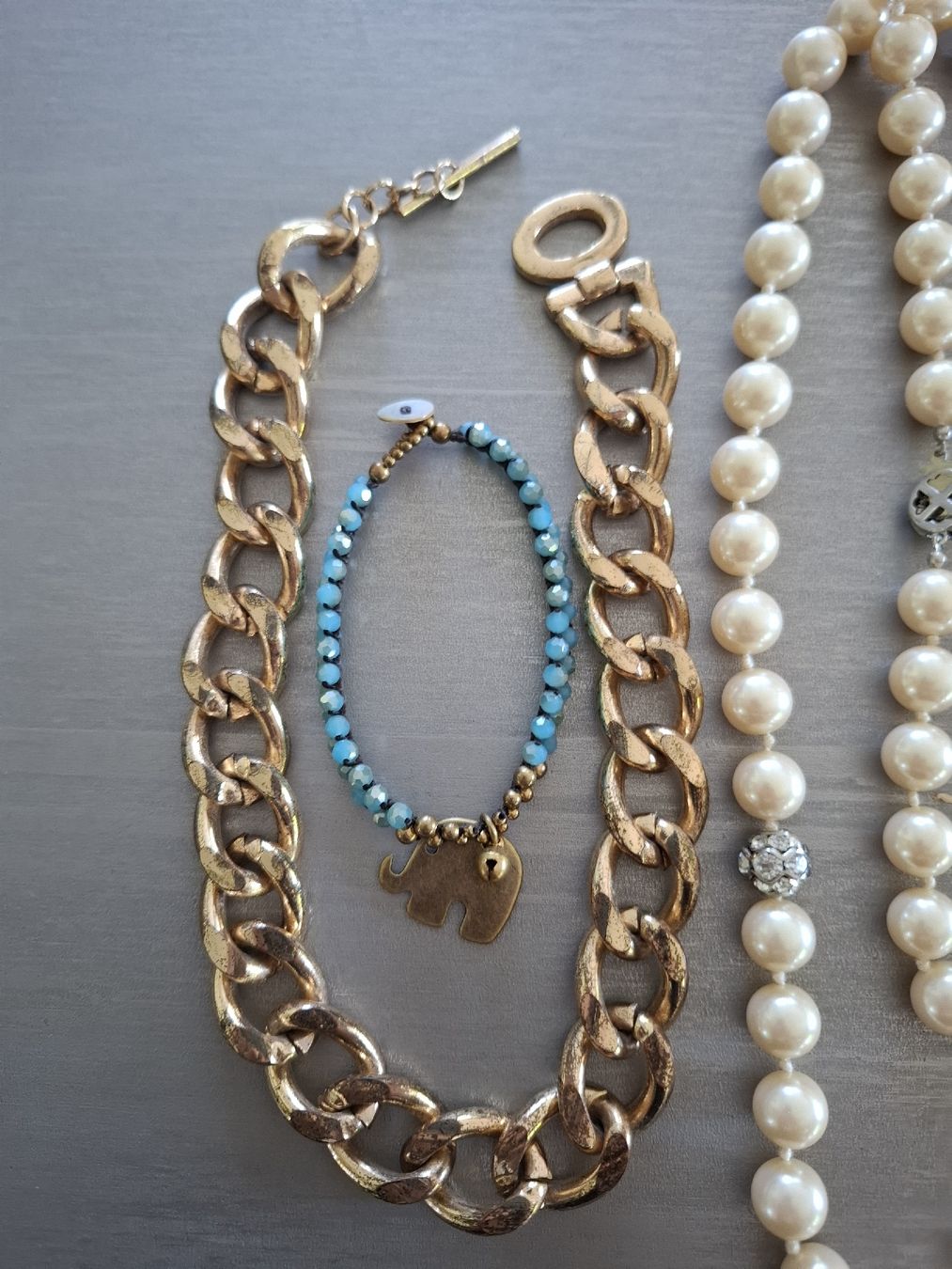 Altri gioielli: Lot mit Modeschmuck: Ketten, Ohrhänger – Usato da Hurden venduto da Quadrille76 1