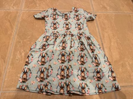 neues süsses Hasen Kleid, 3J 98