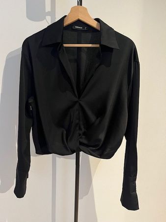 Schwarze elegante Bluse wie Neu mit Knotendetail Gr. L
