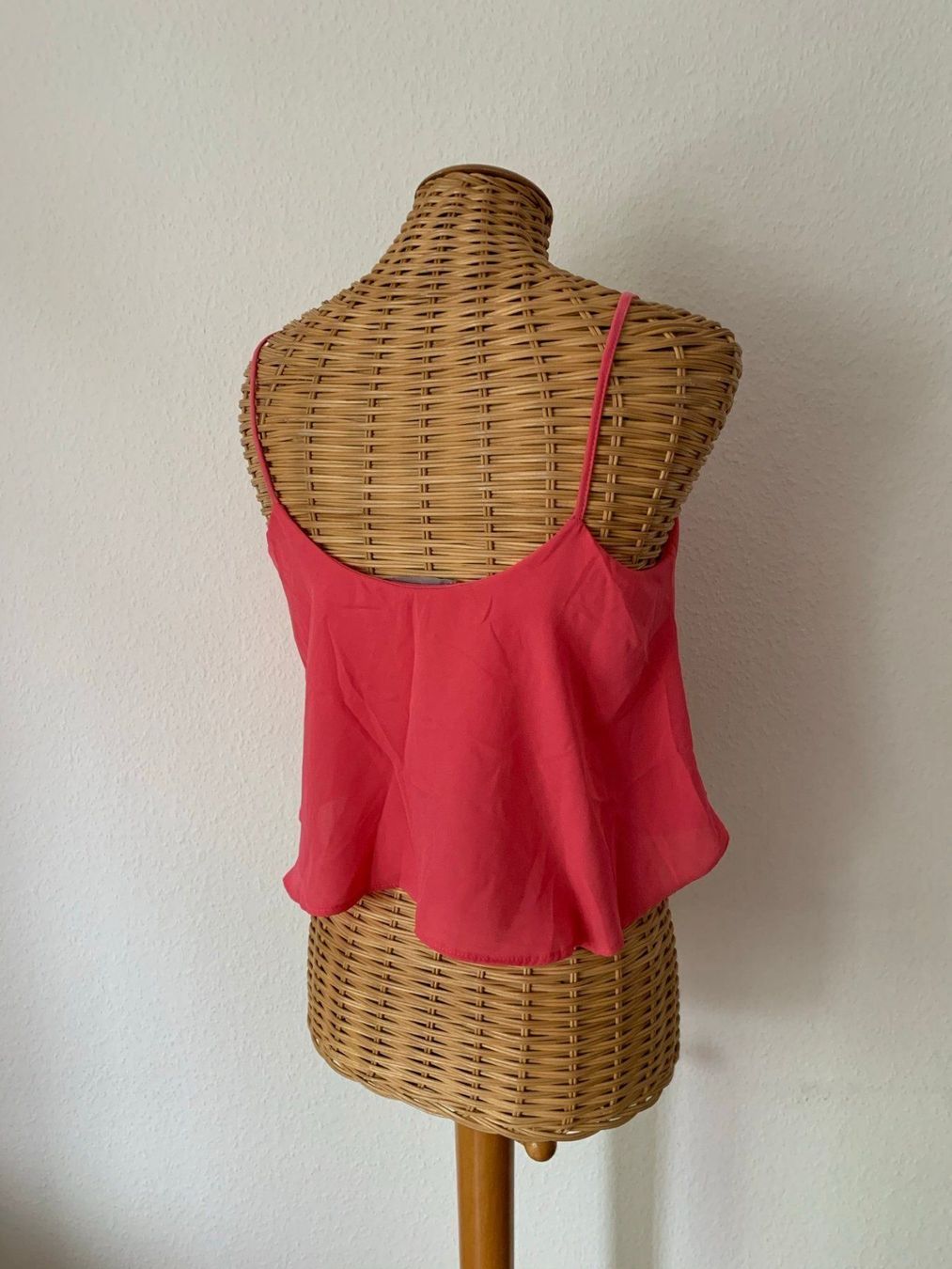 Bershka Top: BERSHKA - Top koralle M – Usato da Zürich venduto da Diazaio 2