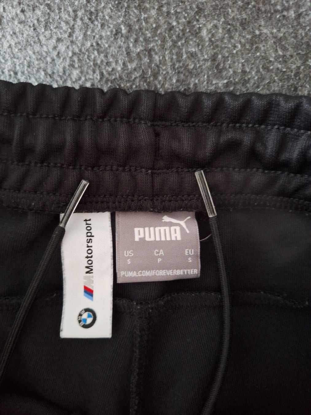 Puma Kleiderpakete: Puma Trainer – Gebraucht aus Mumpf von SwissDi 4