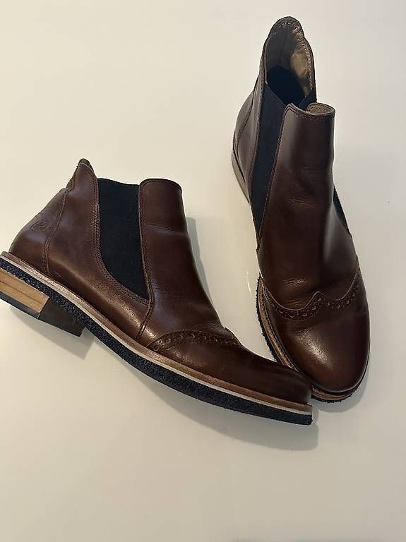 Damenschuhe: Halbstiefel/ Stiefelette – Gebraucht aus Muttenz von anna123