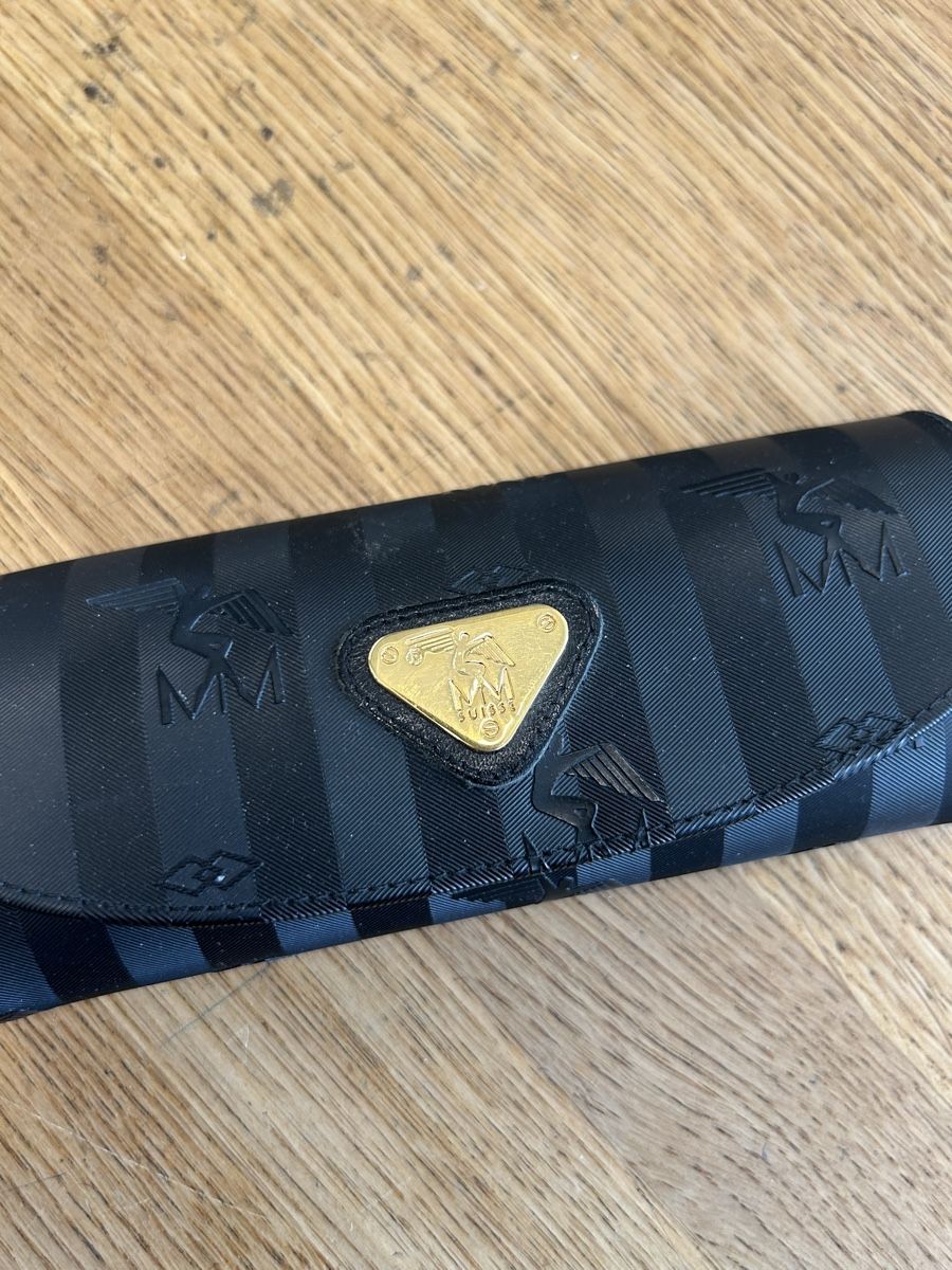 Sonstige Kleidung & Accessoires: Maison Mollerus Brillenetuit – Gebraucht aus Zürich von BashasBrockenhaus 3