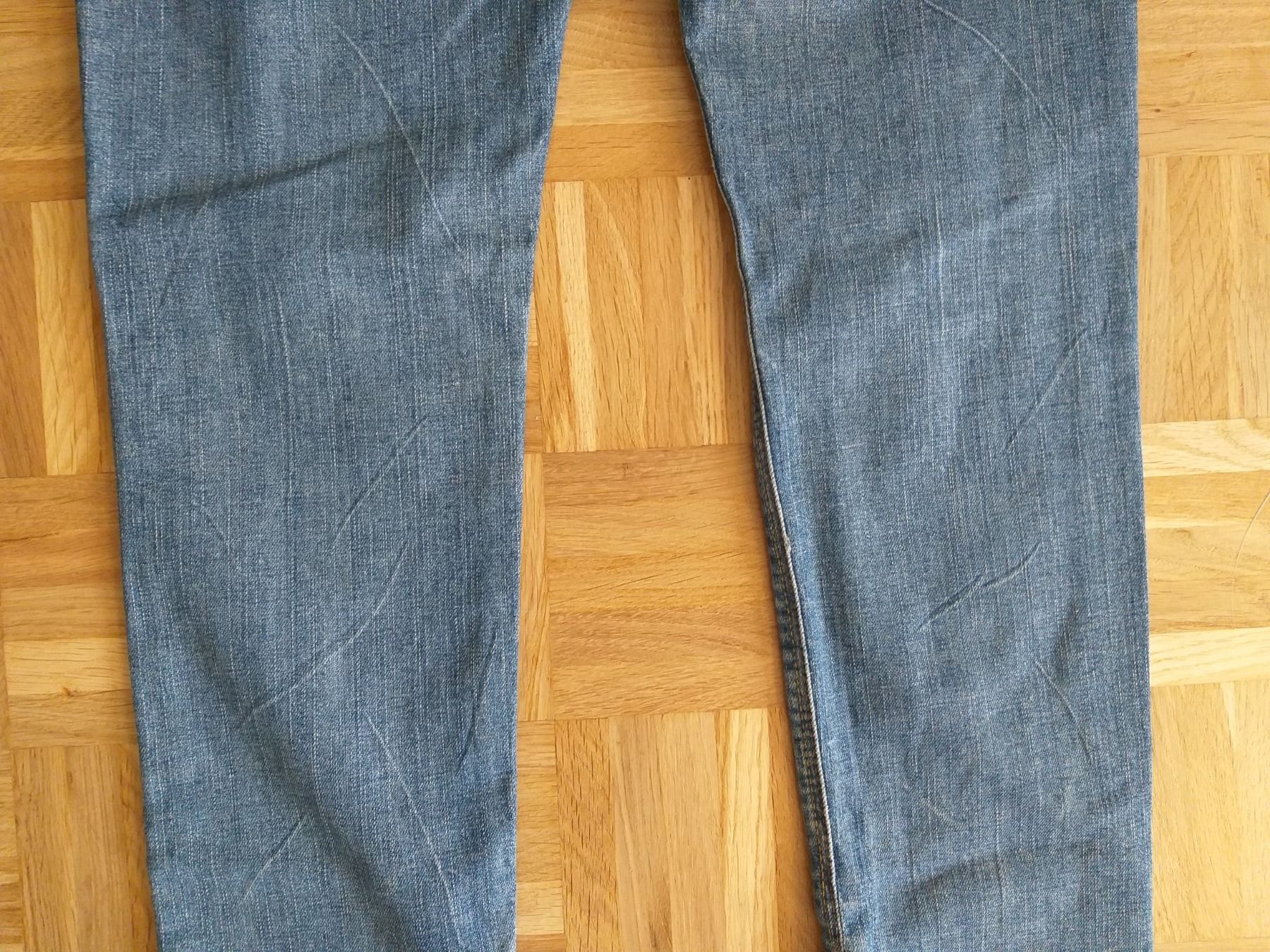 Guess Jeans: GUESS Jeans BEVERLY SLIM-LEG taille / Grosse 29 – Usato da Cossonay-ville venduto da Super-Price-Quality 7