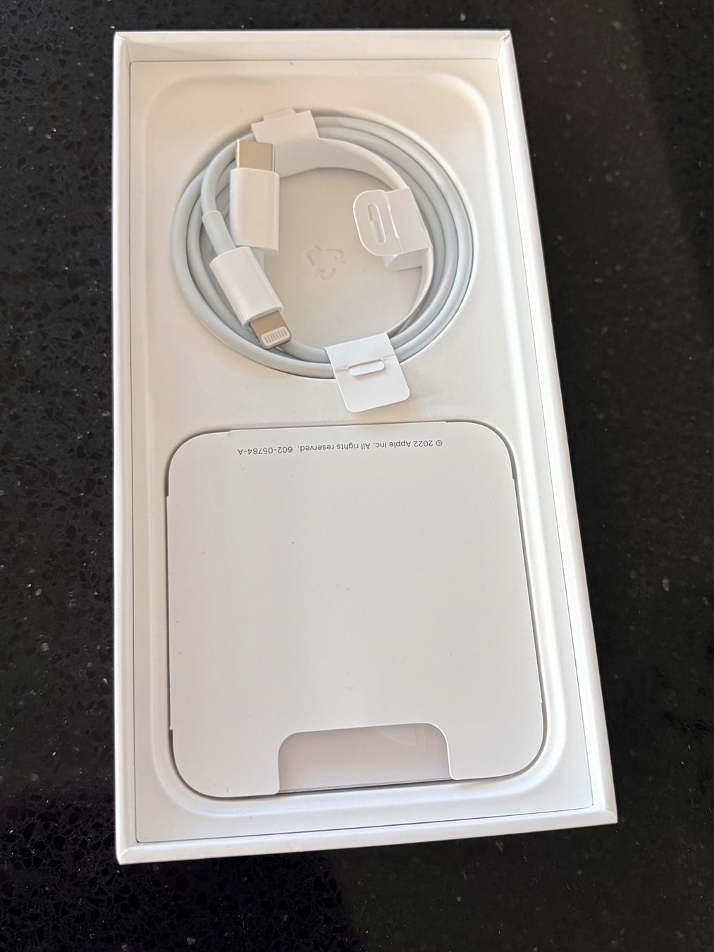 Apple Telefoni cellulari / Smartphones: iPhone 14 128GB – Usato da Coppet venduto da Rbelyan 2