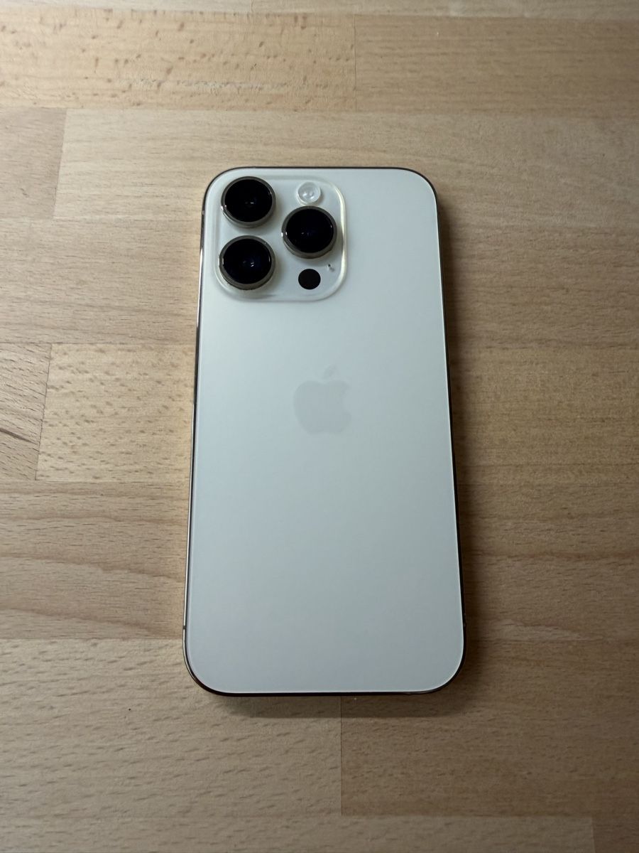 Apple Portables: iPhone 14 Pro – D'occasion à Bernex par noe_d99t 1