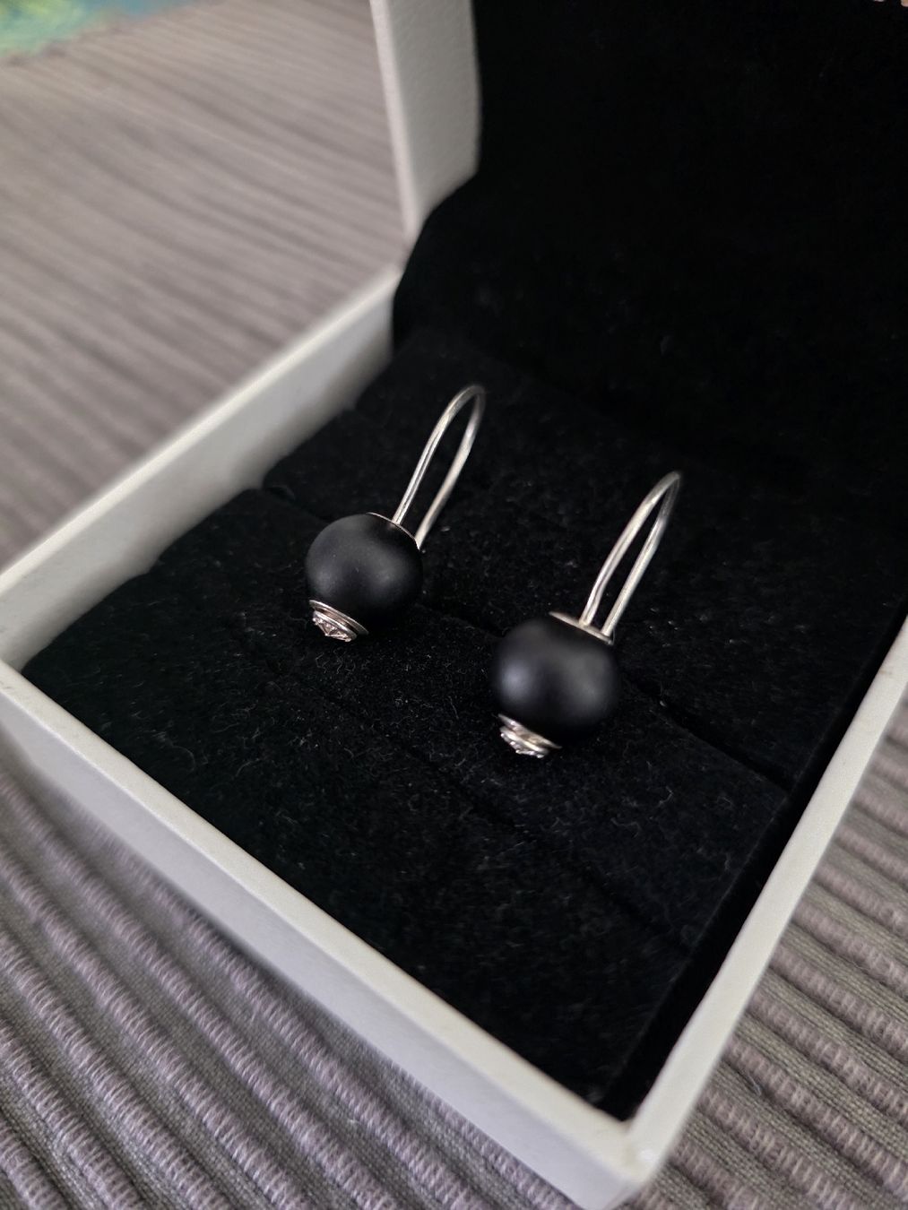 Thomas Sabo Ohrringe & -stecker: Thomas Sabo Ohrringe mit Onyxkugeln – Gebraucht aus Rikon im Tösstal von Quimy68 1