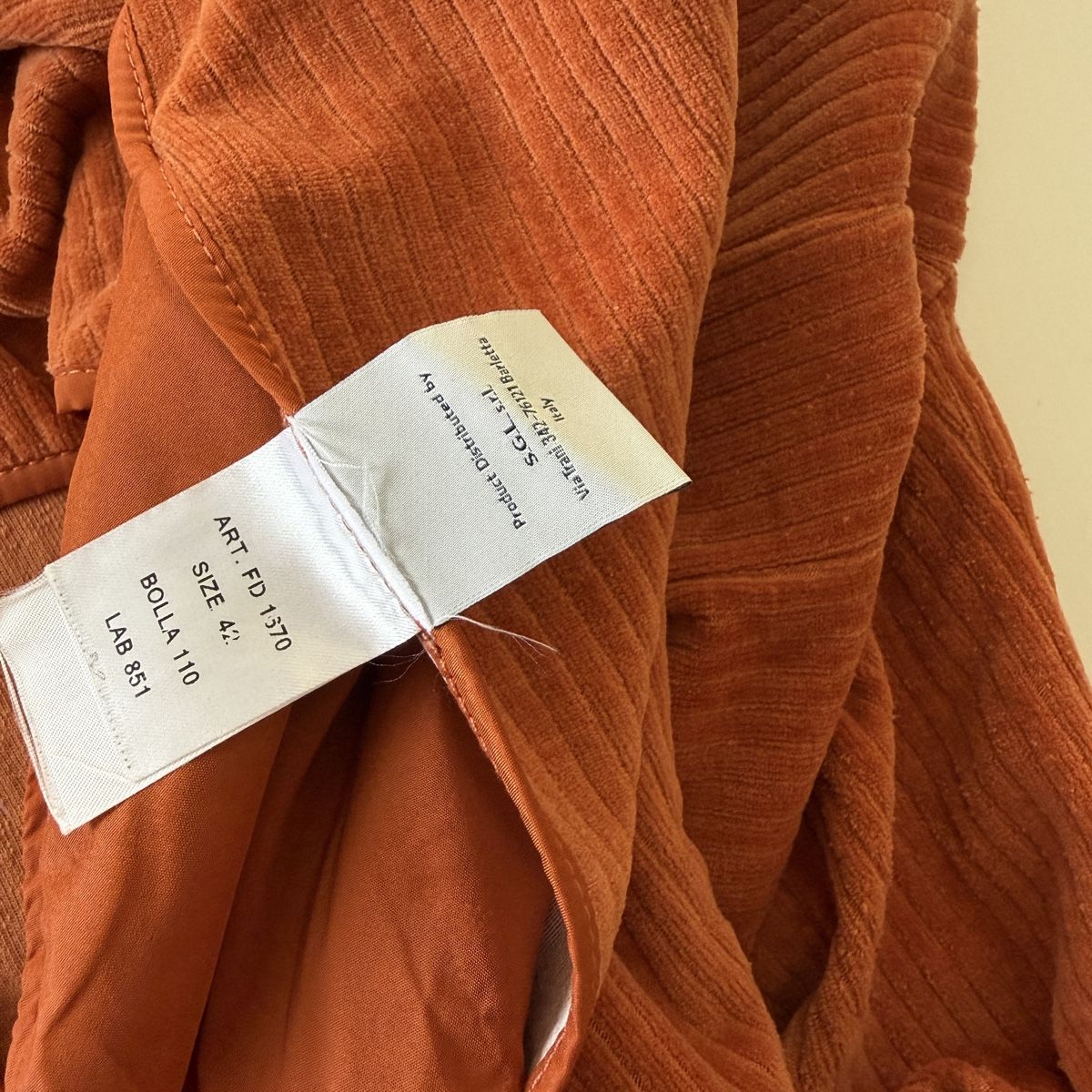 Circolo Giacche: CIRCOLO 1901 Cotton Velvet Jacket – Usato da Freienbach venduto da Avviivva_Shop 6