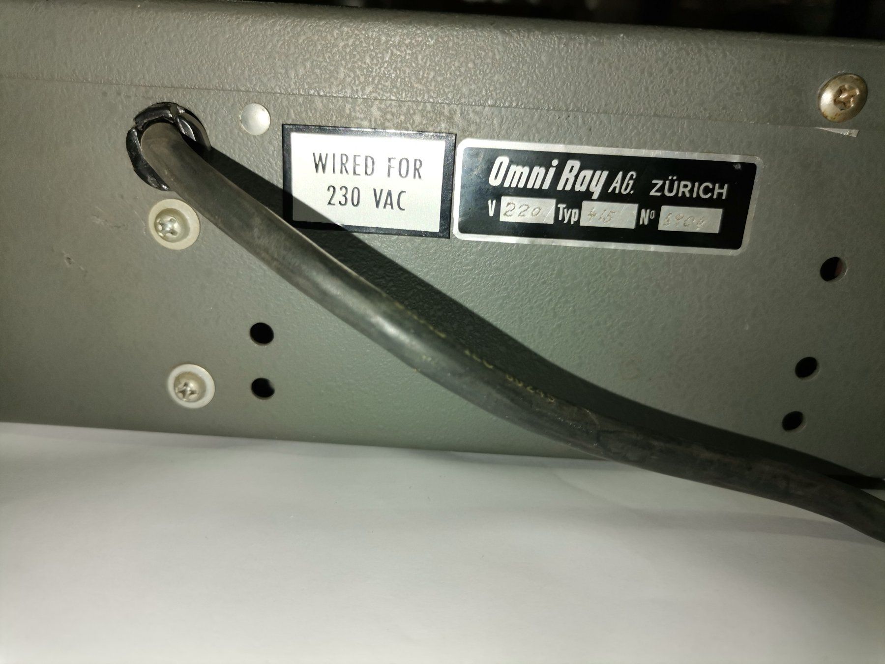 Fluke Messen: Power Supply Fluke 415B, 0- 3100Vdc – Gebraucht aus Kleindöttingen von Katze99 5