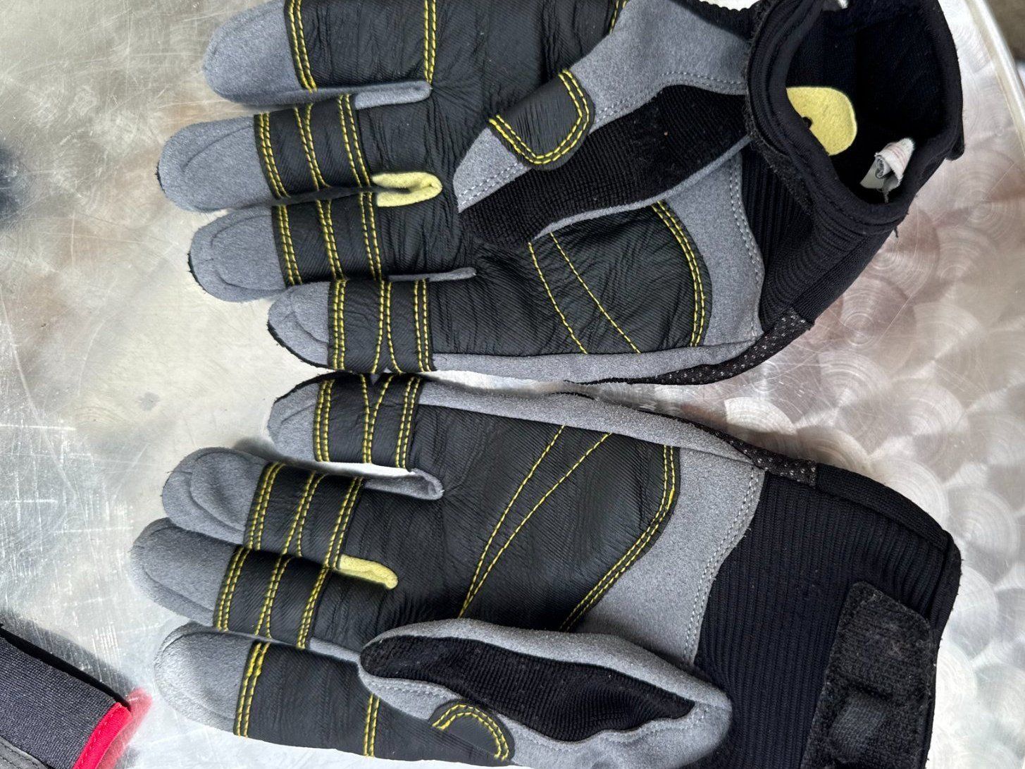 Sonstige Accessoires für Herren: segelhandschuhe – Gebraucht aus Winterthur von MariannaHofer