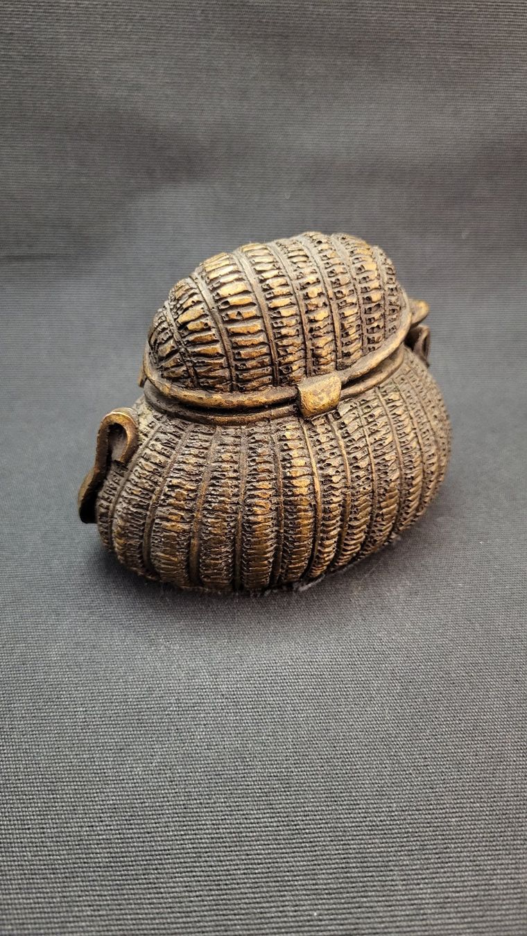 Statuette: Korb mit Fischen Bronze – Usato da Basel venduto da spinne02 4