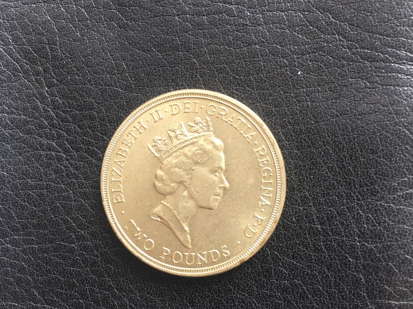 Toutes les monnaies: 1986 Queen Elizabeth ll . Commemorative Commonwealth Games. – D'occasion à Munchenstein par Pedro.999