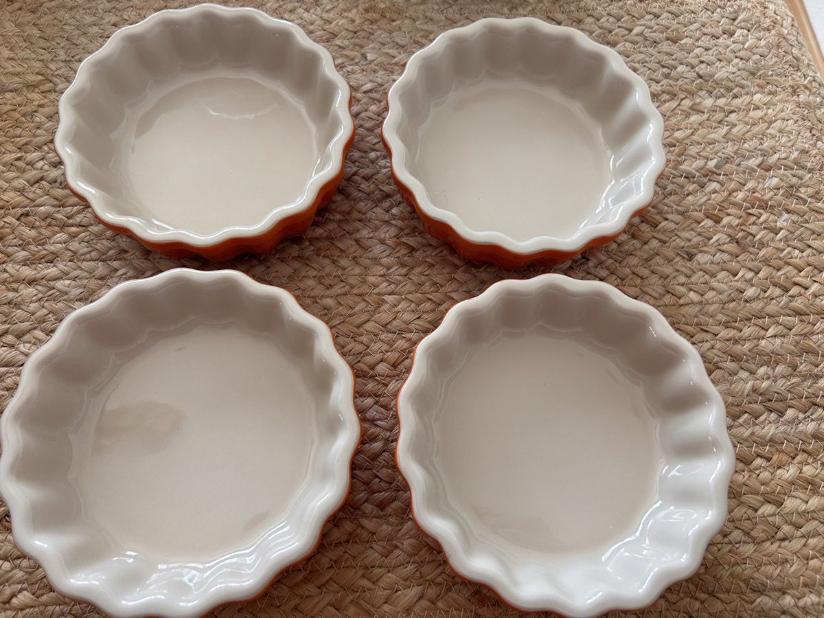 Le Creuset Teglie da forno: Le Creuset Förmchen Orange 4 Stk., ungebraucht – Nuovo (secondo la descrizione) da Rüti ZH venduto da mio_jt8n 1