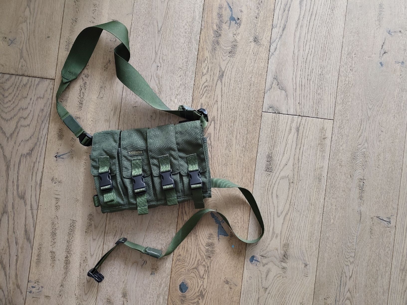 Uniformi: Porte chargeur kastinger – Nuovo (secondo la descrizione) da Mettau venduto da fre_kjh5 1
