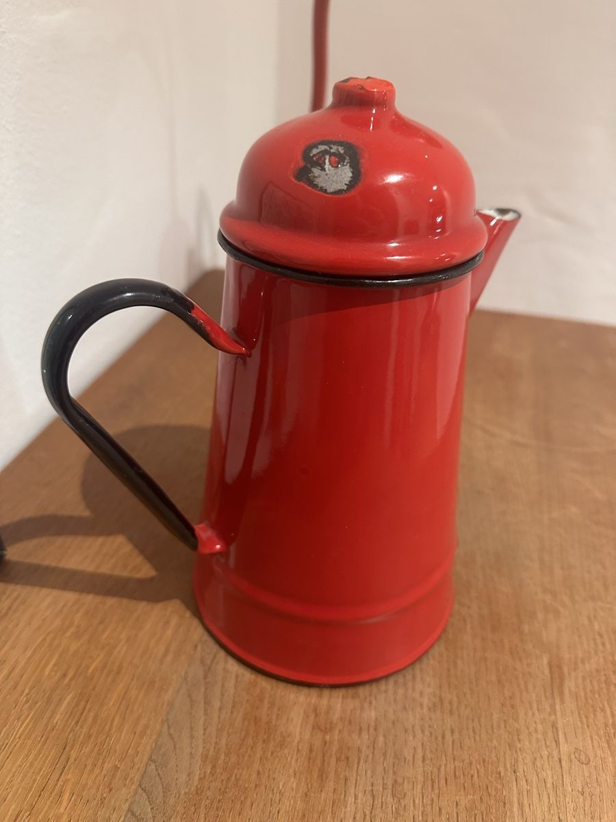 Teiere: Vintage Emaille-Kanne – Usato da Burgdorf venduto da Loulou 2