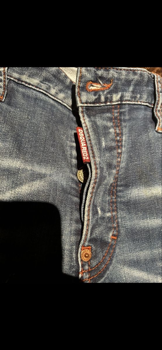 Dsquared2 Jeans: Dsquared2 Jean décontracté, taille 52, (ORIGINAL) boîte… – Usato da Montbrelloz venduto da rxb_2jmb 2