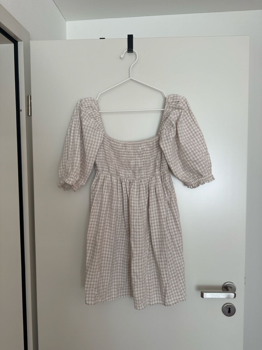 Stradivarius Vestiti: Stradivarius Kleid – Usato da Luzern venduto da LauraLynnMeier