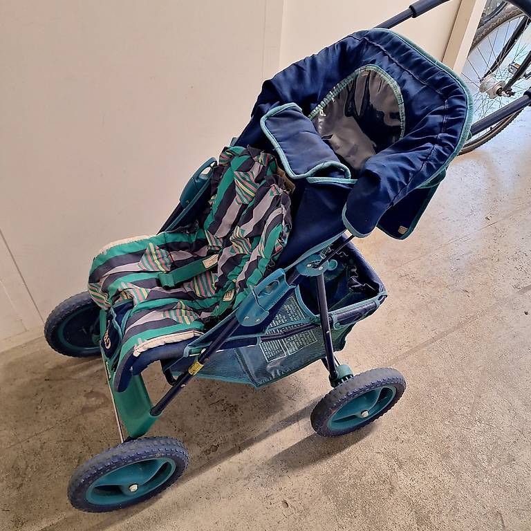 Carrozzine: Buggy zu Verschenken – Usato da Oberglatt ZH venduto da ronjamira1972