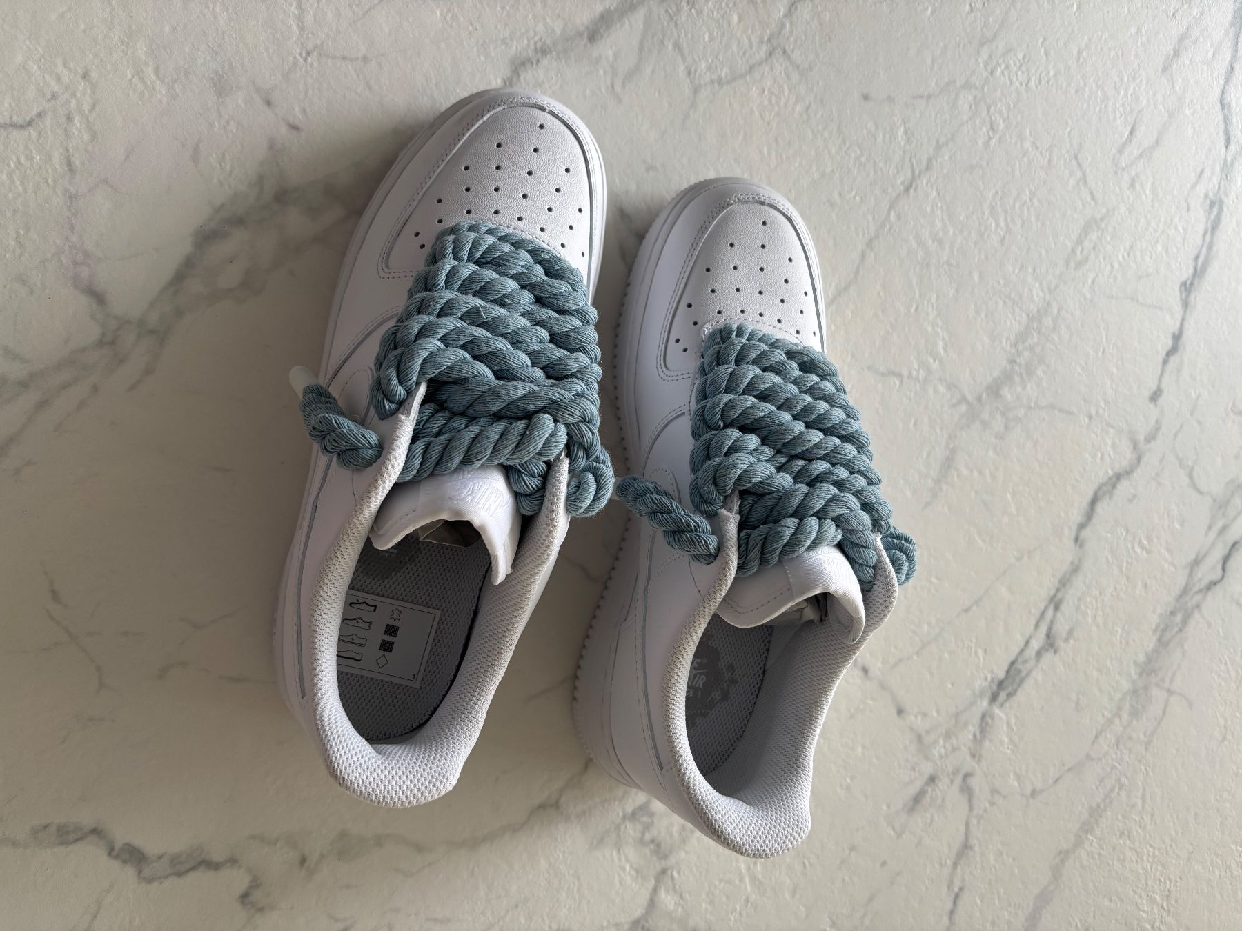 Nike Scarpe da donna: Nike Air Force 1 weiss Neu – Nuovo e nell'imballaggio originale da Lömmenschwil venduto da tamara_cr