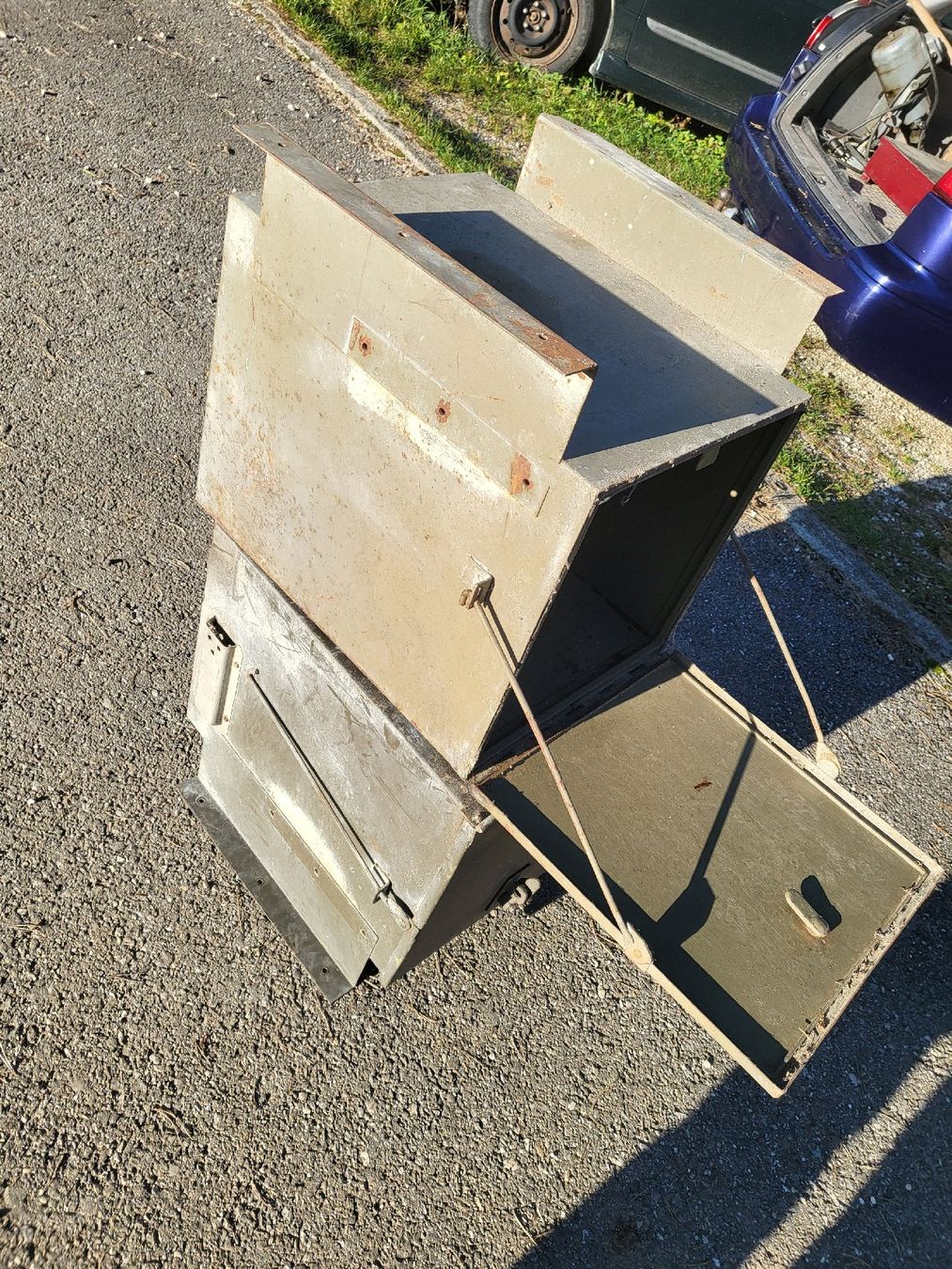Schweizer Armee Altro in Decorazioni & Accessori: 2 Armee.. LKW.. Blechkasten – Usato da Welschenrohr venduto da Fenn-60 3