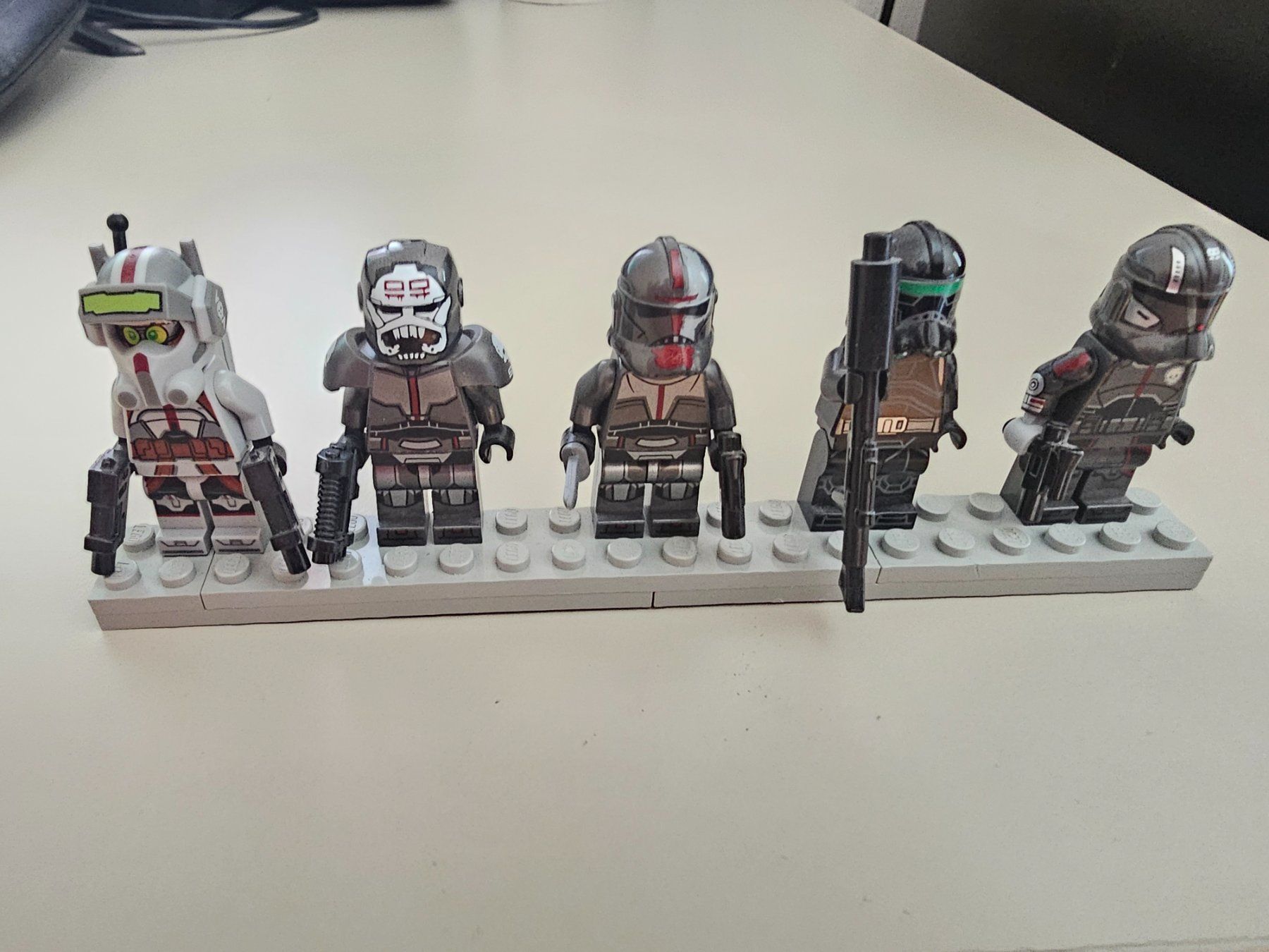 Lego Kit di costruzioni: Lego Star Wars The Bad Batch Minifiguren – Nuovo (secondo la descrizione) da Läufelfingen venduto da struuub92