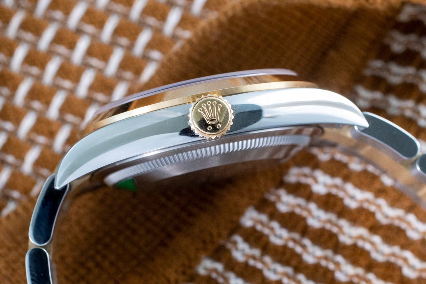 Rolex Uhren: Rolex Explorer 124273 – Neu und originalverpackt aus Thalwil von LeCh1ffre 7